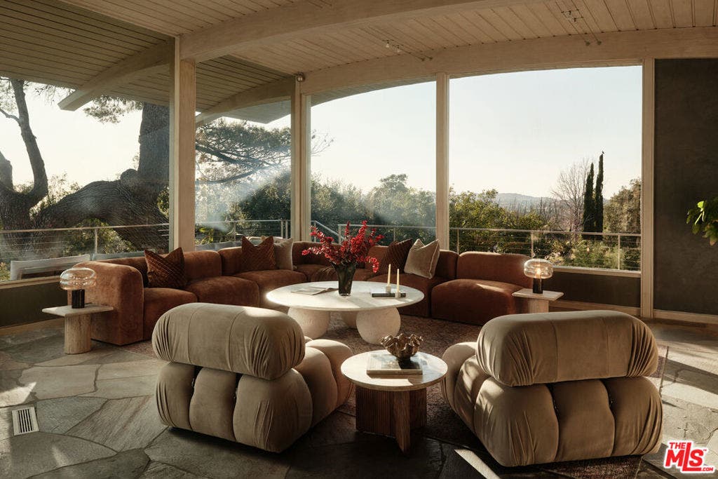 624 Cole Place, Beverly Hills, CA 90210 624 Cole Place, Beverly Hills, CA 90210