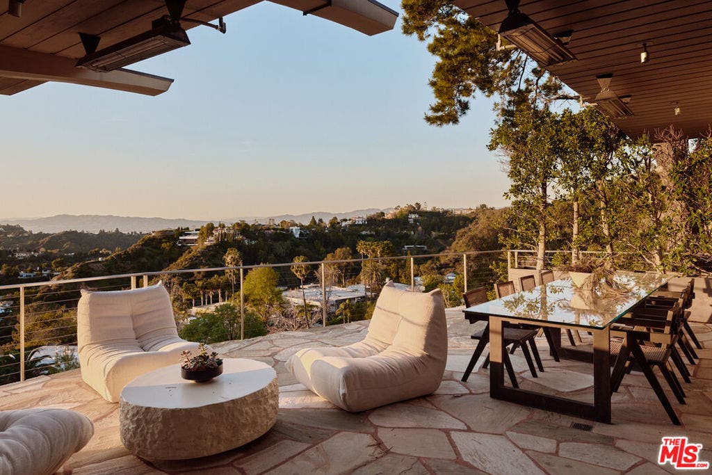 624 Cole Place, Beverly Hills, CA 90210 624 Cole Place, Beverly Hills, CA 90210