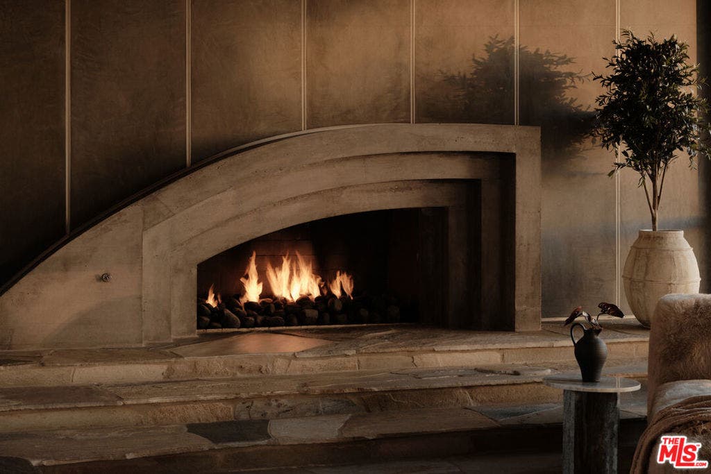 624 Cole Place, Beverly Hills, CA 90210 624 Cole Place, Beverly Hills, CA 90210