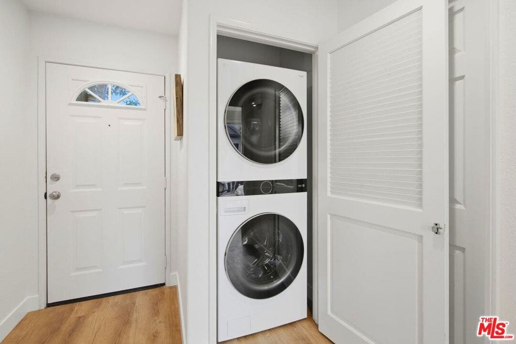 87 Via Contento, Rancho Santa Margarita, CA 92688 87 Via Contento, Rancho Santa Margarita, CA 92688