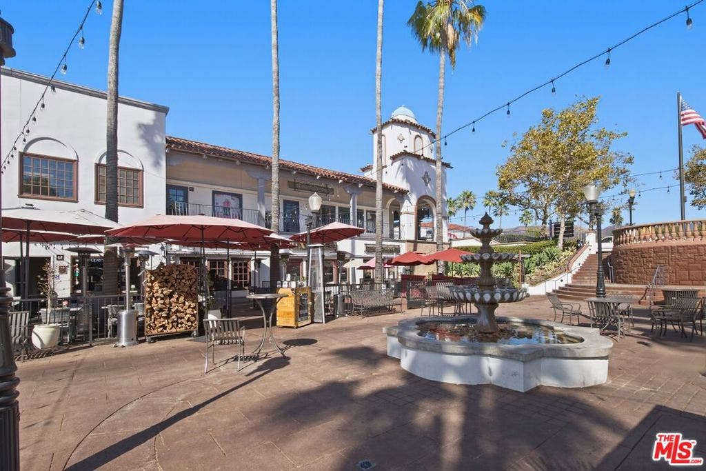 87 Via Contento, Rancho Santa Margarita, CA 92688 87 Via Contento, Rancho Santa Margarita, CA 92688