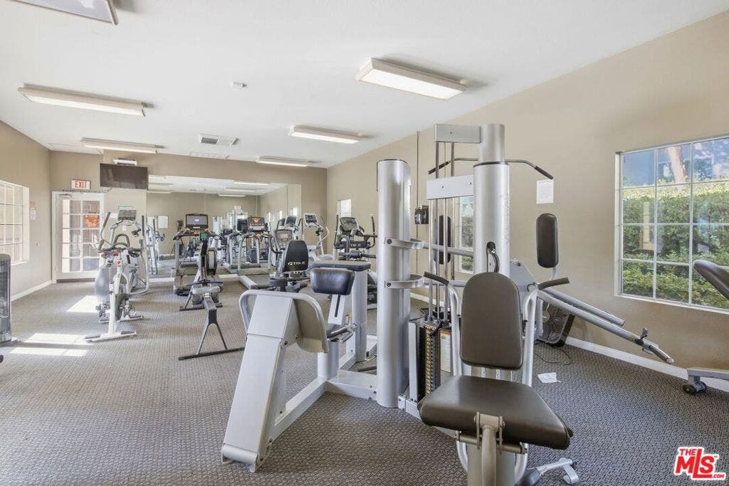 87 Via Contento, Rancho Santa Margarita, CA 92688 87 Via Contento, Rancho Santa Margarita, CA 92688