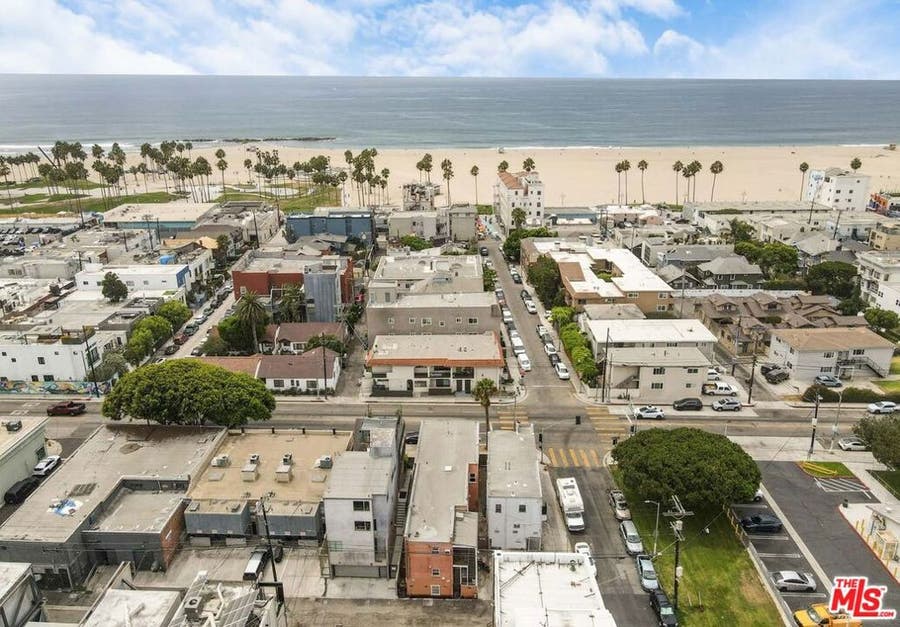 Property photo for 1304 Pacific Avenue, Los Angeles, CA