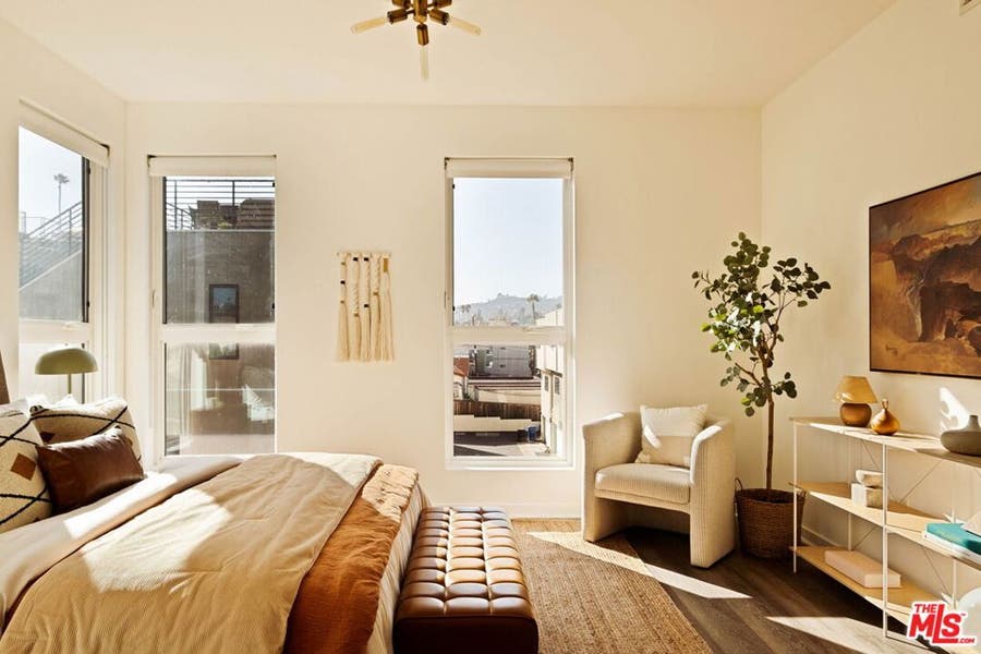 Property photo for 2920 Rowena Avenue, #3, Los Angeles, CA