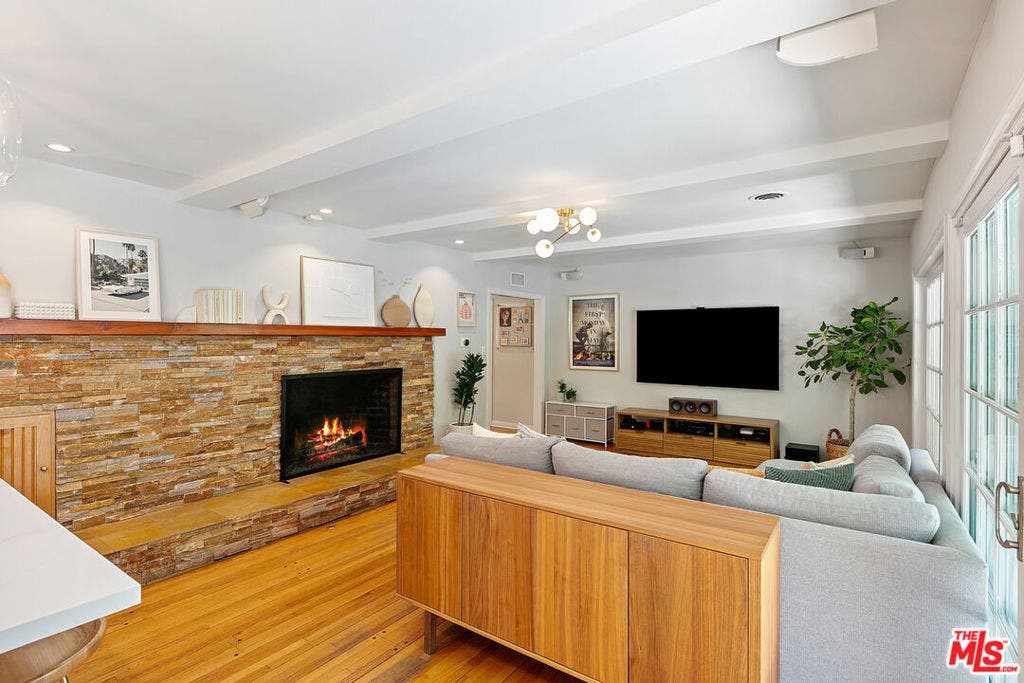 3644 Goodland Avenue, Los Angeles, CA 91604 3644 Goodland Avenue, Los Angeles, CA 91604