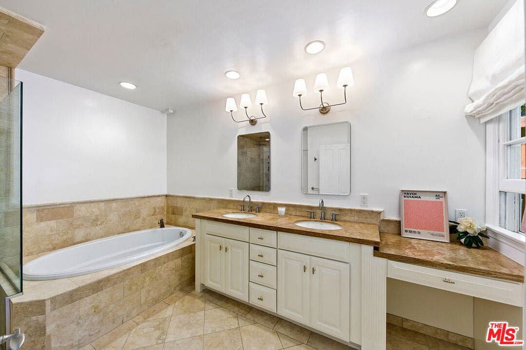 3644 Goodland Avenue, Los Angeles, CA 91604 3644 Goodland Avenue, Los Angeles, CA 91604