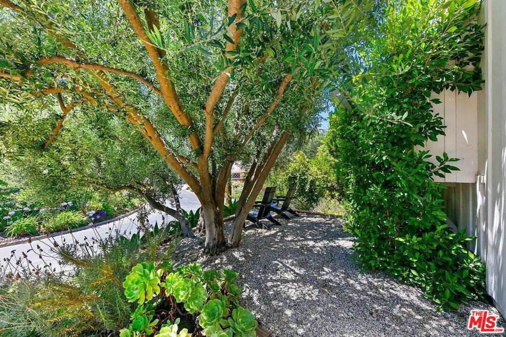 3644 Goodland Avenue, Los Angeles, CA 91604 3644 Goodland Avenue, Los Angeles, CA 91604