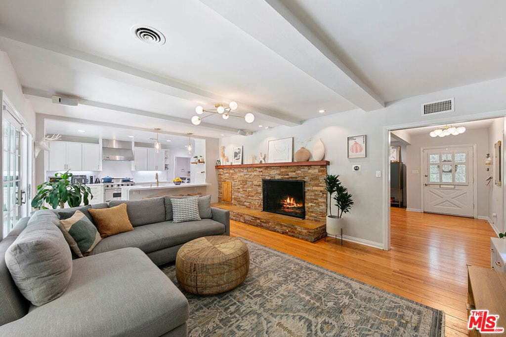 3644 Goodland Avenue, Los Angeles, CA 91604 3644 Goodland Avenue, Los Angeles, CA 91604