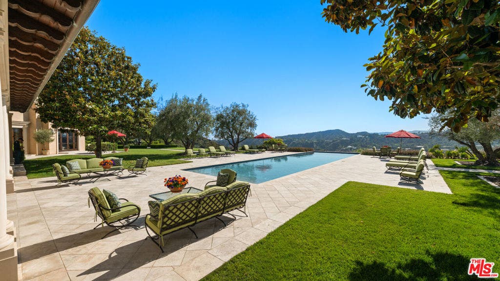 10 Beverly Ridge Terrace, Beverly Hills, CA 90210 10 Beverly Ridge Terrace, Beverly Hills, CA 90210