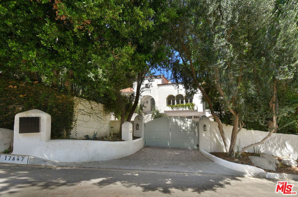 17647 BELINDA Street, Encino, CA 91316