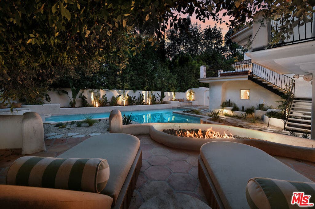 17647 BELINDA Street, Encino, CA 91316
