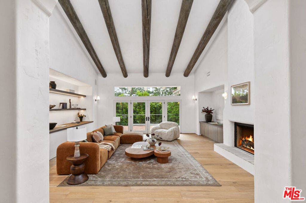 17647 BELINDA Street, Encino, CA 91316