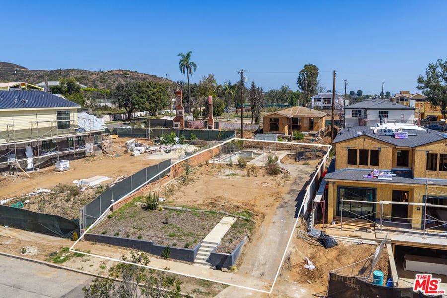 Property photo for 1150 Iliff Street, Pacific Palisades, CA