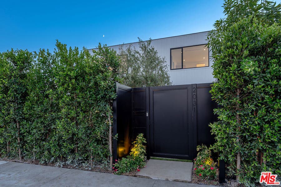 Property photo for 2031 Glyndon Avenue, Venice, CA