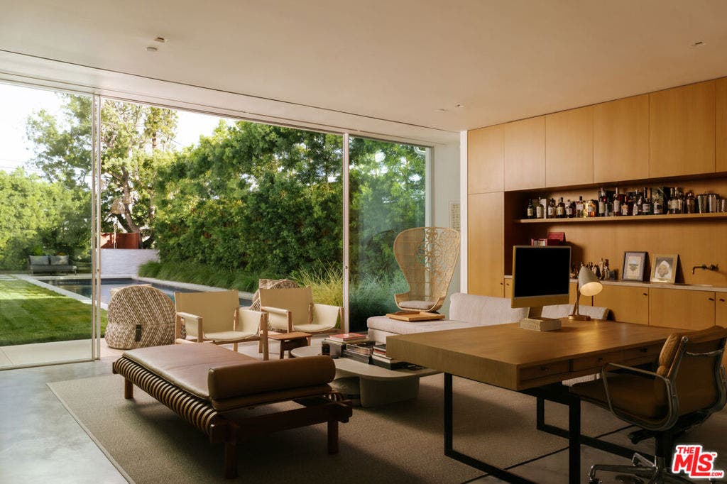 Guest house