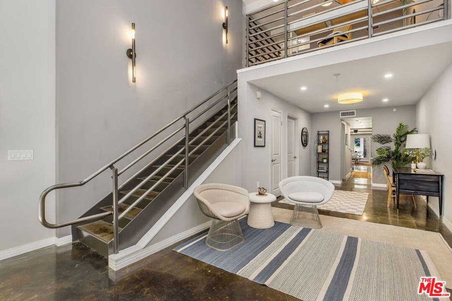 Property photo for 125 N Raymond Avenue, #412, Pasadena, CA