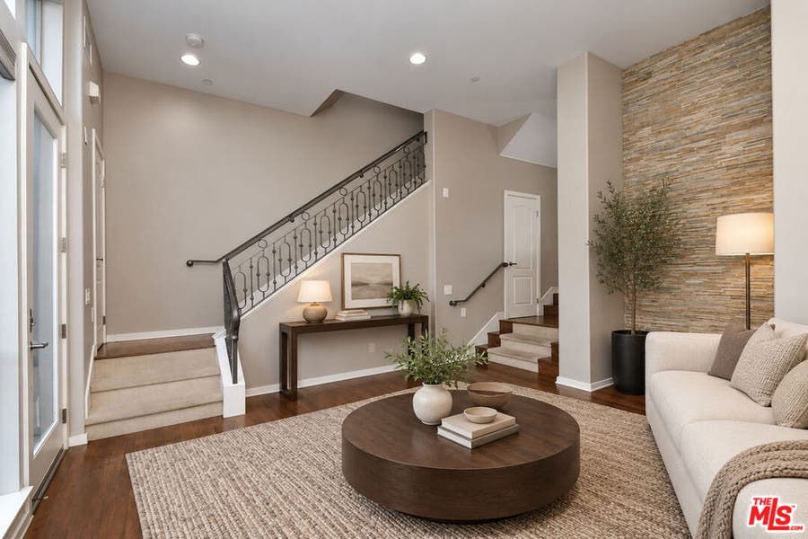 Property photo for 5412 W 149th Place, #4, Hawthorne, CA