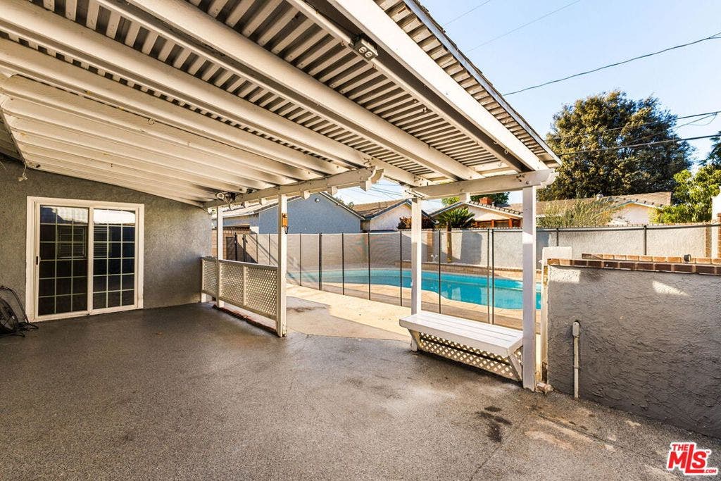205 E Hurst Street, Covina, CA 91723 205 E Hurst Street, Covina, CA 91723