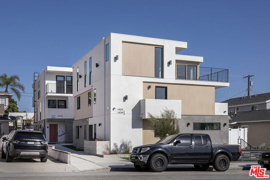 Property photo for 1434 W 9th Street, San Pedro, CA