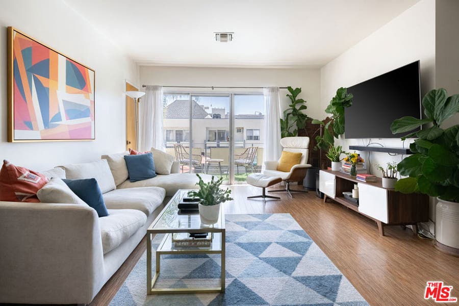 Property photo for 1233 N Laurel Avenue, #214, West Hollywood, CA