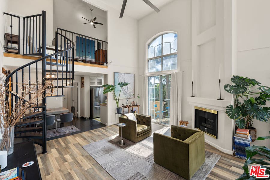 Property photo for 7101 La Tijera Boulevard, #J201, Los Angeles, CA