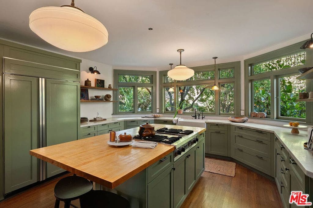 405 Palisades Avenue, Santa Monica, CA 90402