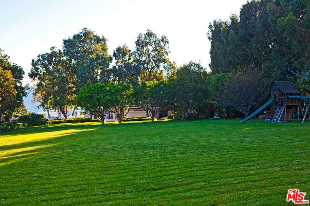 32752 Pacific Coast Highway, Malibu, CA 90265