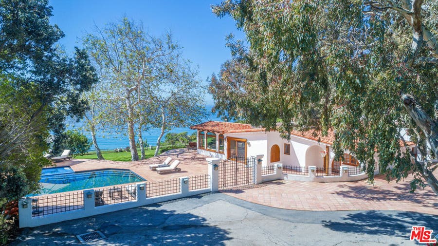Property photo for 32752 Pacific Coast Highway, Malibu, CA