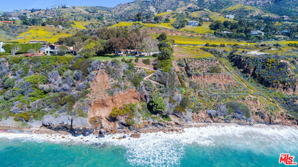 32752 Pacific Coast Highway, Malibu, CA 90265