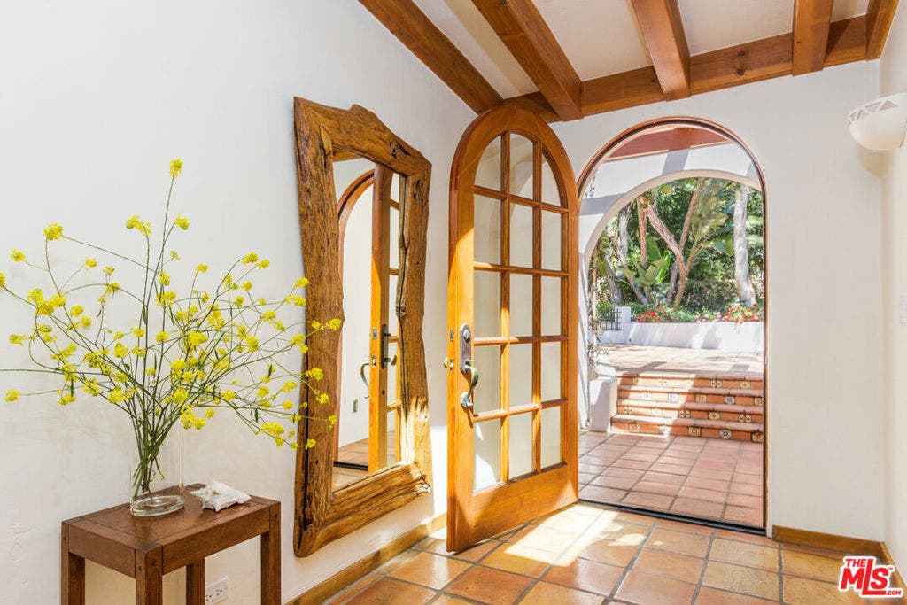 32752 Pacific Coast Highway, Malibu, CA 90265