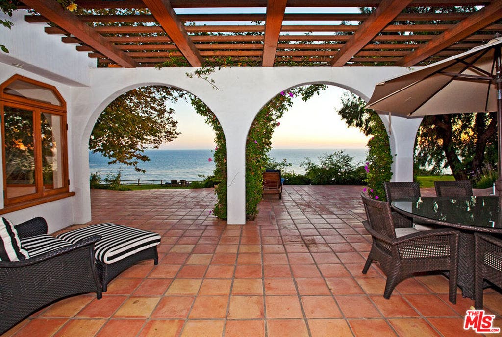 32752 Pacific Coast Highway, Malibu, CA 90265
