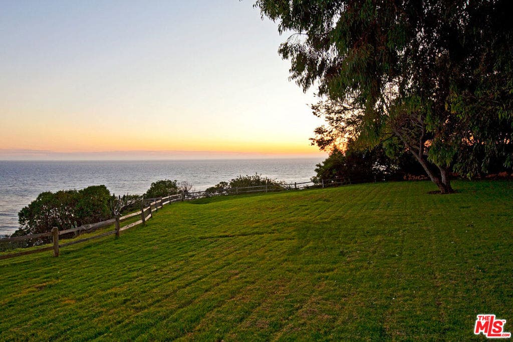 32752 Pacific Coast Highway, Malibu, CA 90265