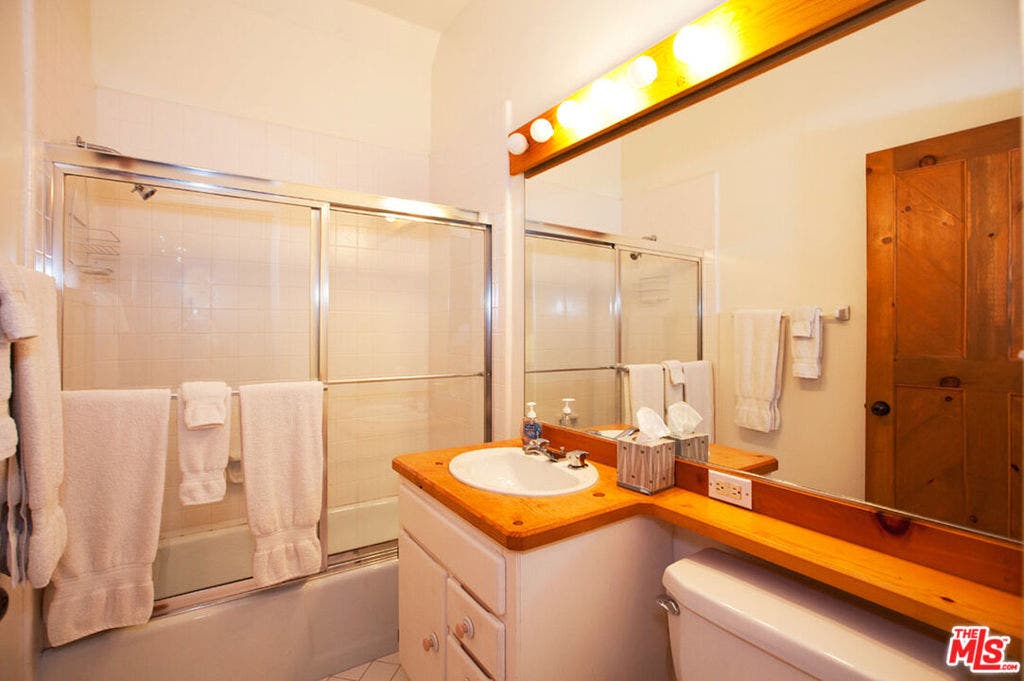 32752 Pacific Coast Highway, Malibu, CA 90265
