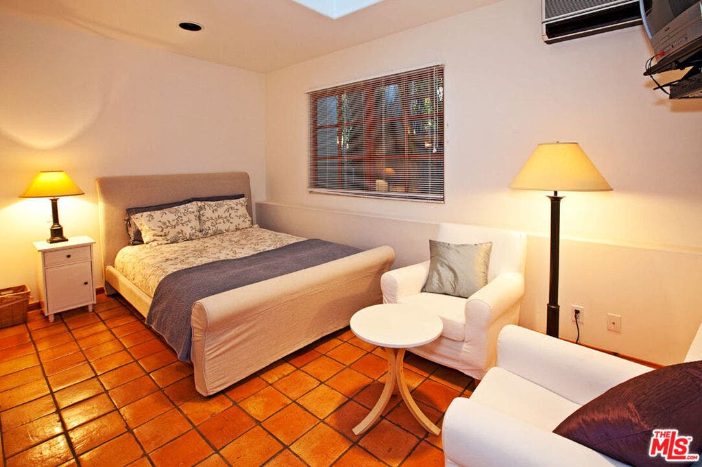 32752 Pacific Coast Highway, Malibu, CA 90265
