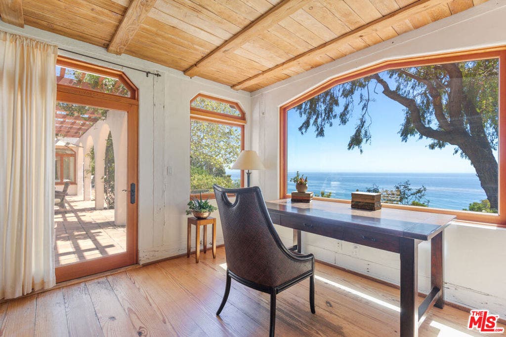 32752 Pacific Coast Highway, Malibu, CA 90265