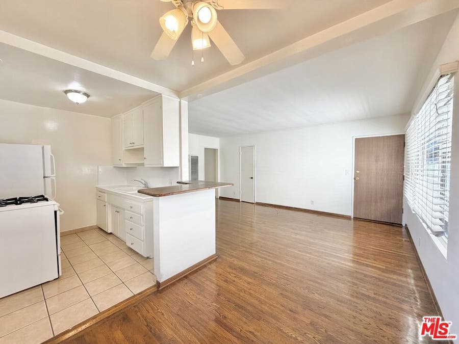 Property photo for 932 Wilcox Avenue, #4, Los Angeles, CA
