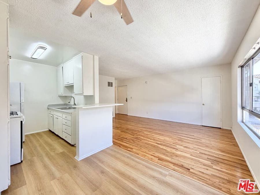 Property photo for 932 Wilcox Avenue, #6, Los Angeles, CA
