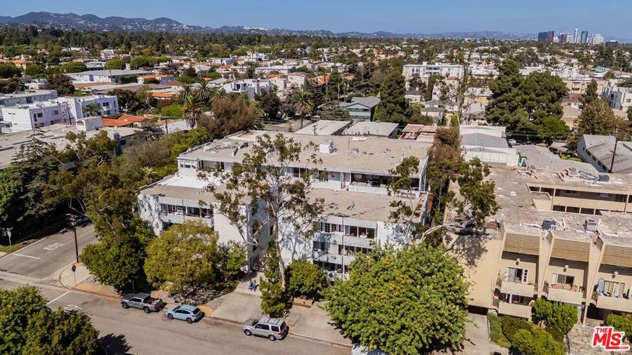Property photo for 901 10th Street, #204, Santa Monica, CA