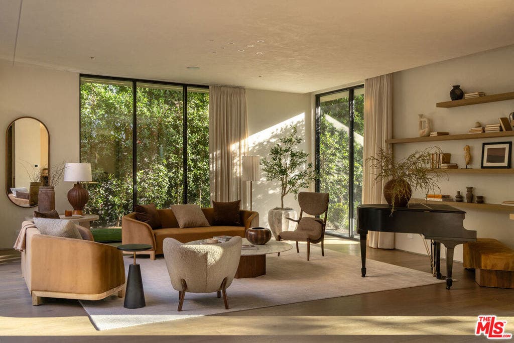 510 N Alpine Drive, Beverly Hills, CA 90210 510 N Alpine Drive, Beverly Hills, CA 90210