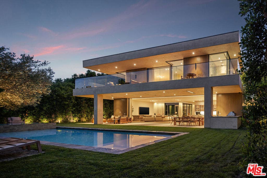 510 N Alpine Drive, Beverly Hills, CA 90210 510 N Alpine Drive, Beverly Hills, CA 90210