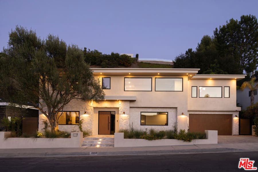 Property photo for 2968 Dona Susana Drive, Studio City, CA