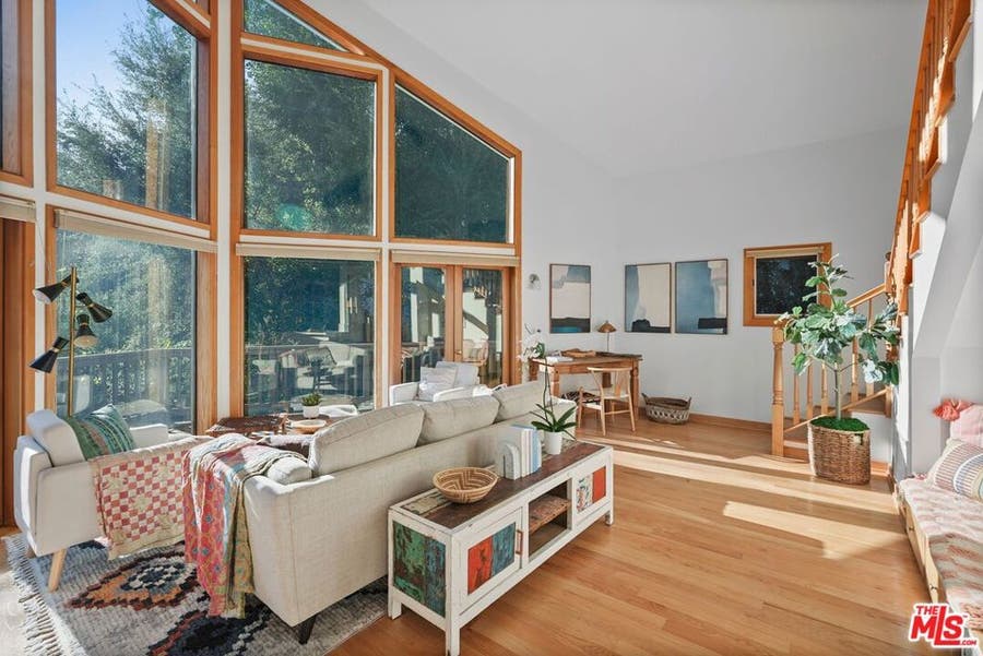 Property photo for 2449 Nuez Way, Topanga, CA