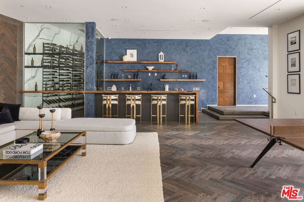 1116 Chantilly Road, Los Angeles, CA 90077 1116 Chantilly Road, Los Angeles, CA 90077