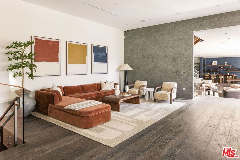 1116 Chantilly Road, Los Angeles, CA 90077 1116 Chantilly Road, Los Angeles, CA 90077