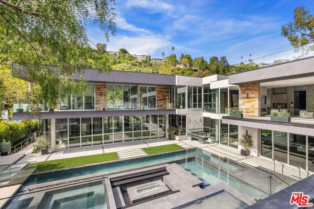 1116 Chantilly Road, Los Angeles, CA 90077 1116 Chantilly Road, Los Angeles, CA 90077