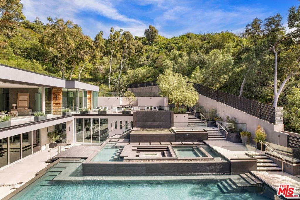 1116 Chantilly Road, Los Angeles, CA 90077 1116 Chantilly Road, Los Angeles, CA 90077
