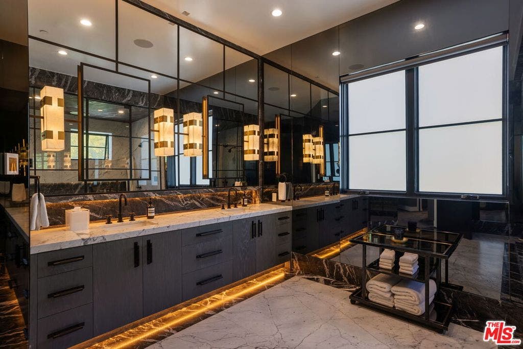 1281 Stone Canyon Road, Los Angeles, CA 90077