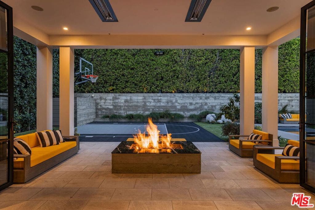 1281 Stone Canyon Road, Los Angeles, CA 90077