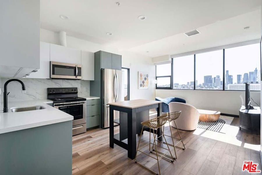 Property photo for 2500 Wilshire Boulevard, #1008, Los Angeles, CA