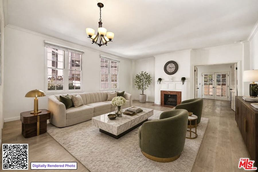 Property photo for 420 S Barrington Avenue, #102, Los Angeles, CA
